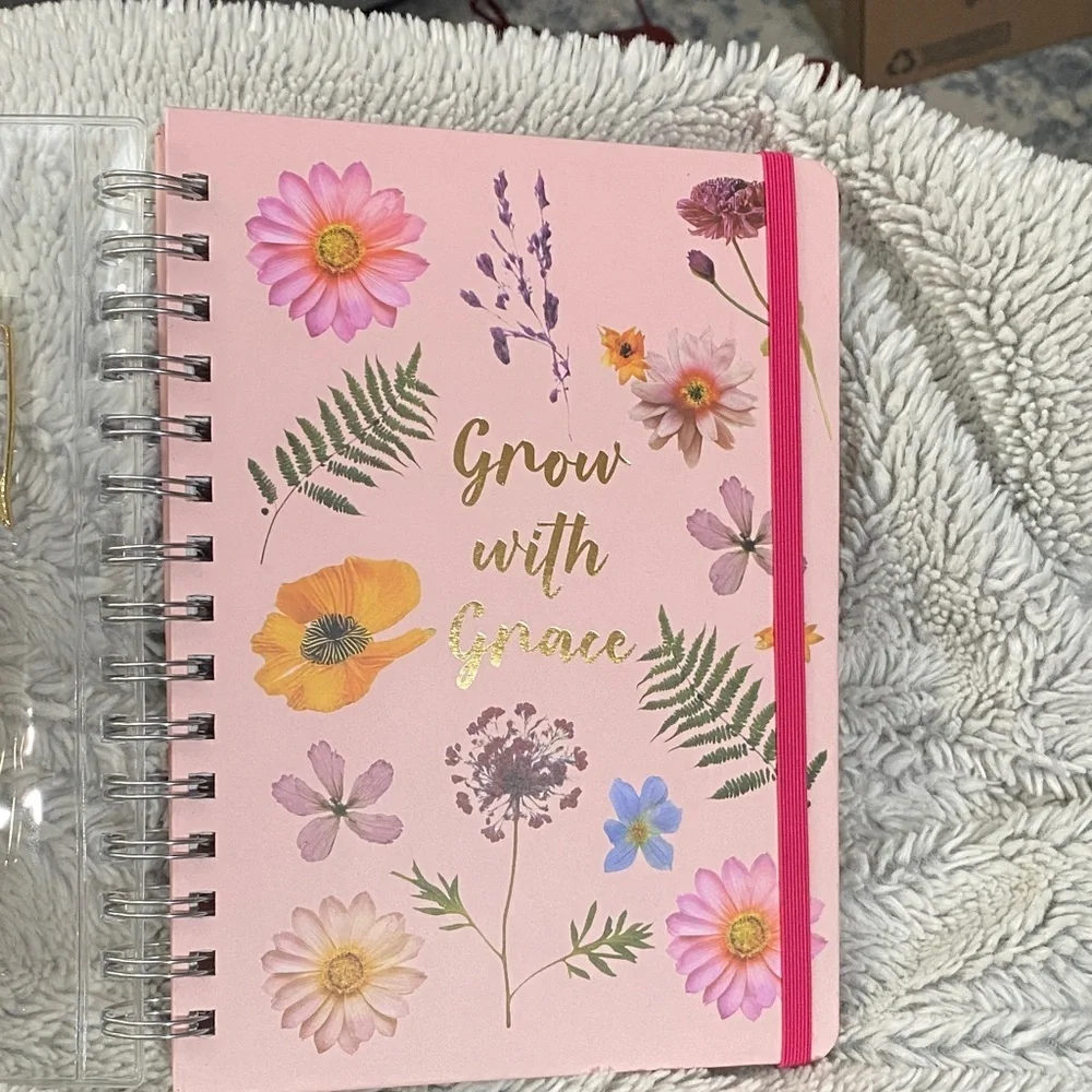 Floral Notebook with Gold Pen